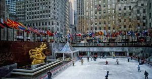 Eisfläche vor dem Rockefeller Center
