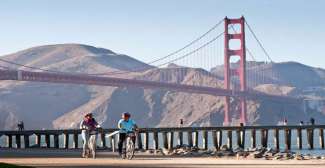 Blick vom Pier auf die Golden Gate Bridge