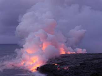 Einer der aktivsten Vulkane der Welt ist der Kilauea, im Volcanoes National Park.
