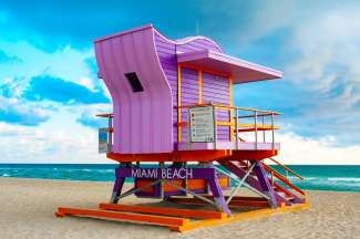 Farbenfrohe Strände in Miami Beach