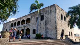 Santa Domingo - Alcázar de Colón
