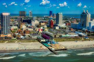 Atlantic City ist eine Glücksspiel- und Unterhaltungsstadt am Atlantik.